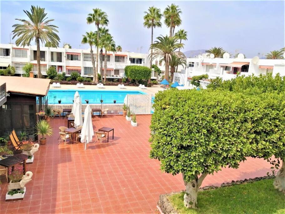 Cozy One Bedroom Apartment With Spacious Terrace. Pool And Garden View コスタ・デル・シレンチオ エクステリア 写真